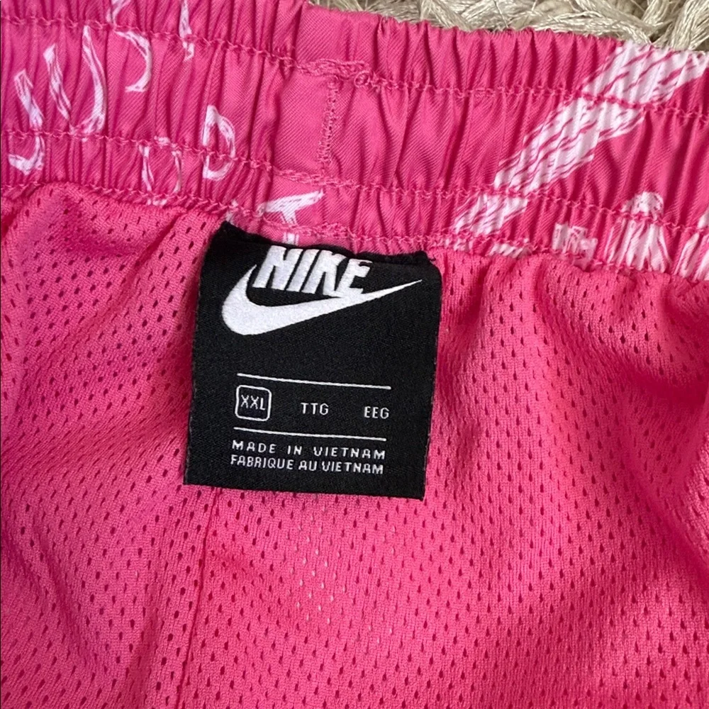 Nike Men's NSW Woven Flow Swoosh All Over Print Gym Swim Shorts Pink Sz XXL